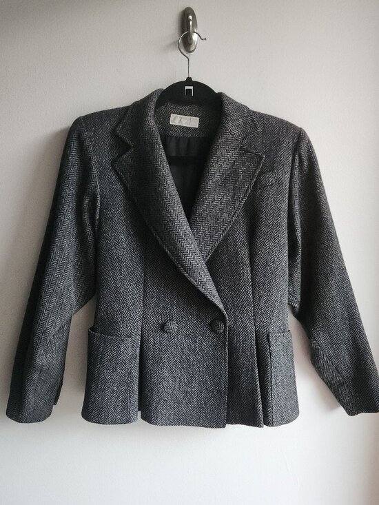 Emmanuelle Khanh Jackets & Blazers - Emmanuelle Khanh Paris Vintage Dark Gray Herringbone Blazer - Sz 10 (approx.)